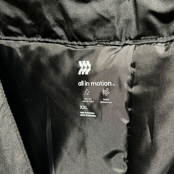 All in motion men’s snow pants NWOT - Picture 3 of 3